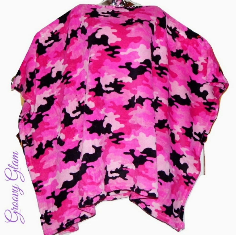 GROOVY GLAM  Handmade Magenta Pink Camo Plush Poncho